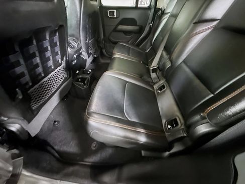 Used 2021 Jeep Gladiator Mojave w/ Dual Top Group AWD/4WD image 29