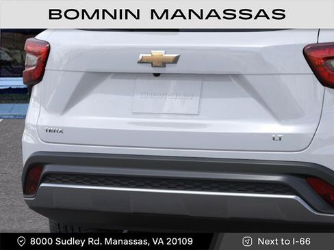 New 2025 Chevrolet Trax LT image 14