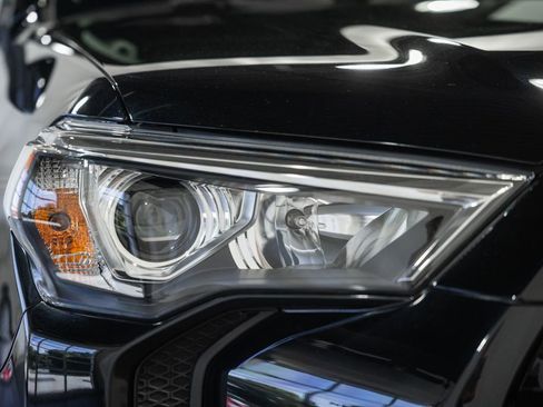 Used 2023 Toyota 4Runner 40th Anniversary SE AWD/4WD image 11
