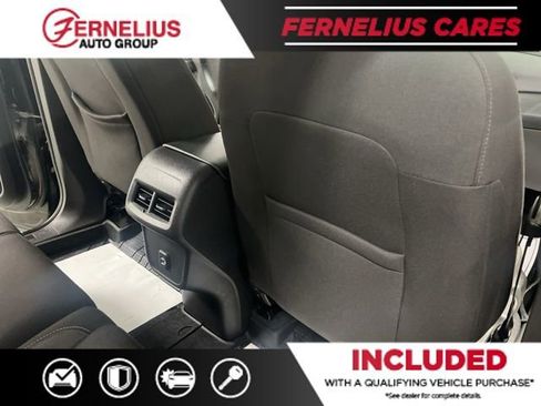 Used 2021 Chevrolet Equinox LT image 26