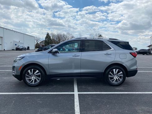 Used 2023 Chevrolet Equinox Premier image 4