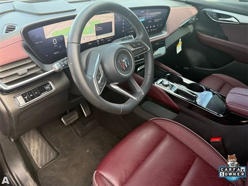 Used 2025 Buick Envision Sport Touring image 11