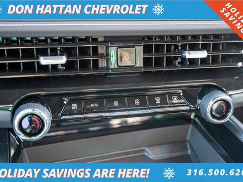 New 2025 Chevrolet Suburban Premier w/ Sun And Tow Package image 10