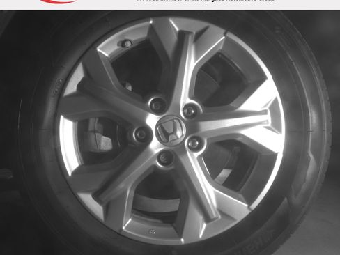 Used 2023 Honda HR-V LX image 9