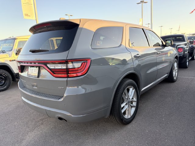 Used 2022 Dodge Durango GT RWD image 4