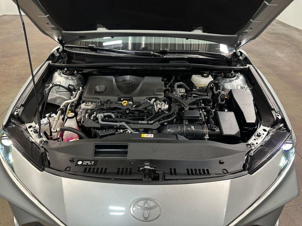 Used 2025 Toyota Camry LE FWD image 19