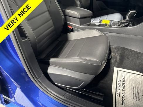 Used 2024 Volkswagen Jetta SE FWD image 36