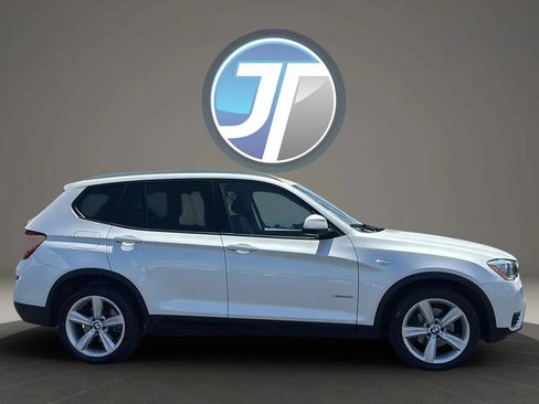 Used 2017 BMW X3 xDrive28i AWD/4WD image 7