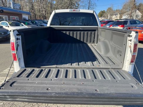 Used 2014 Ford F150 XLT w/ XLT Chrome Package image 11