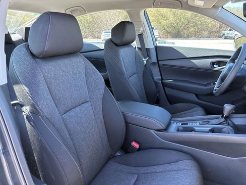 Certified 2025 Honda Accord LX image 22