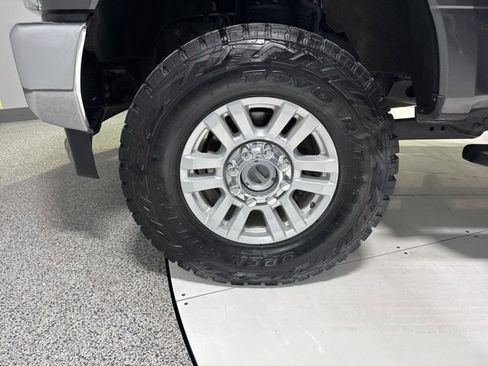 Used 2019 Ford F250 XLT image 4