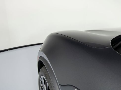 New 2026 Porsche Macan 4 Electric AWD/4WD image 42