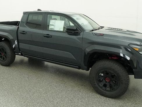 New 2026 Toyota Tacoma TRD Pro AWD/4WD image 12