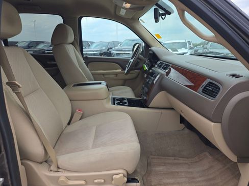 Used 2013 Chevrolet Tahoe LS w/ Texas Edition RWD image 23