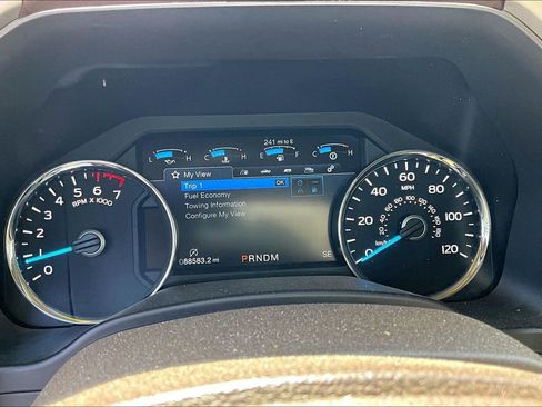 Used 2019 Ford F150 Lariat image 18