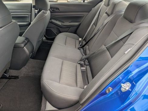 Used 2025 Nissan Altima 2.5 SV FWD image 23