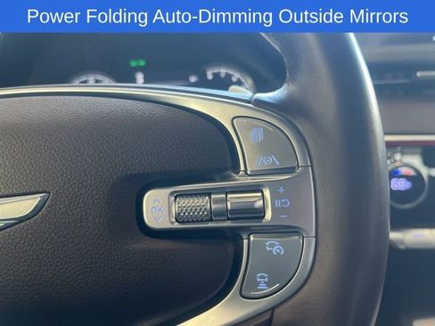 Used 2022 Genesis GV70 2.5T w/ Advanced Package image 17