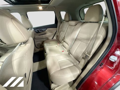 Used 2015 Nissan Rogue SL w/ SL Premium Package AWD/4WD image 27