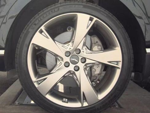 Used 2024 Genesis GV80 3.5T Advanced AWD/4WD image 9