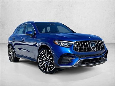 New 2026 Mercedes-Benz GLC 43 AMG 4MATIC image 2