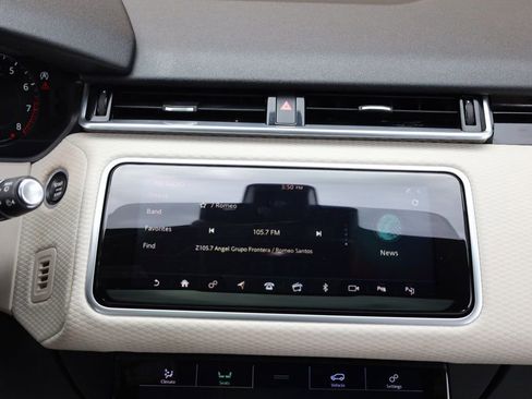 Used 2019 Land Rover Range Rover Velar R-Dynamic SE image 41