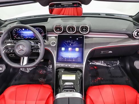 Certified 2026 Mercedes-Benz CLE 450 4MATIC Cabriolet image 18