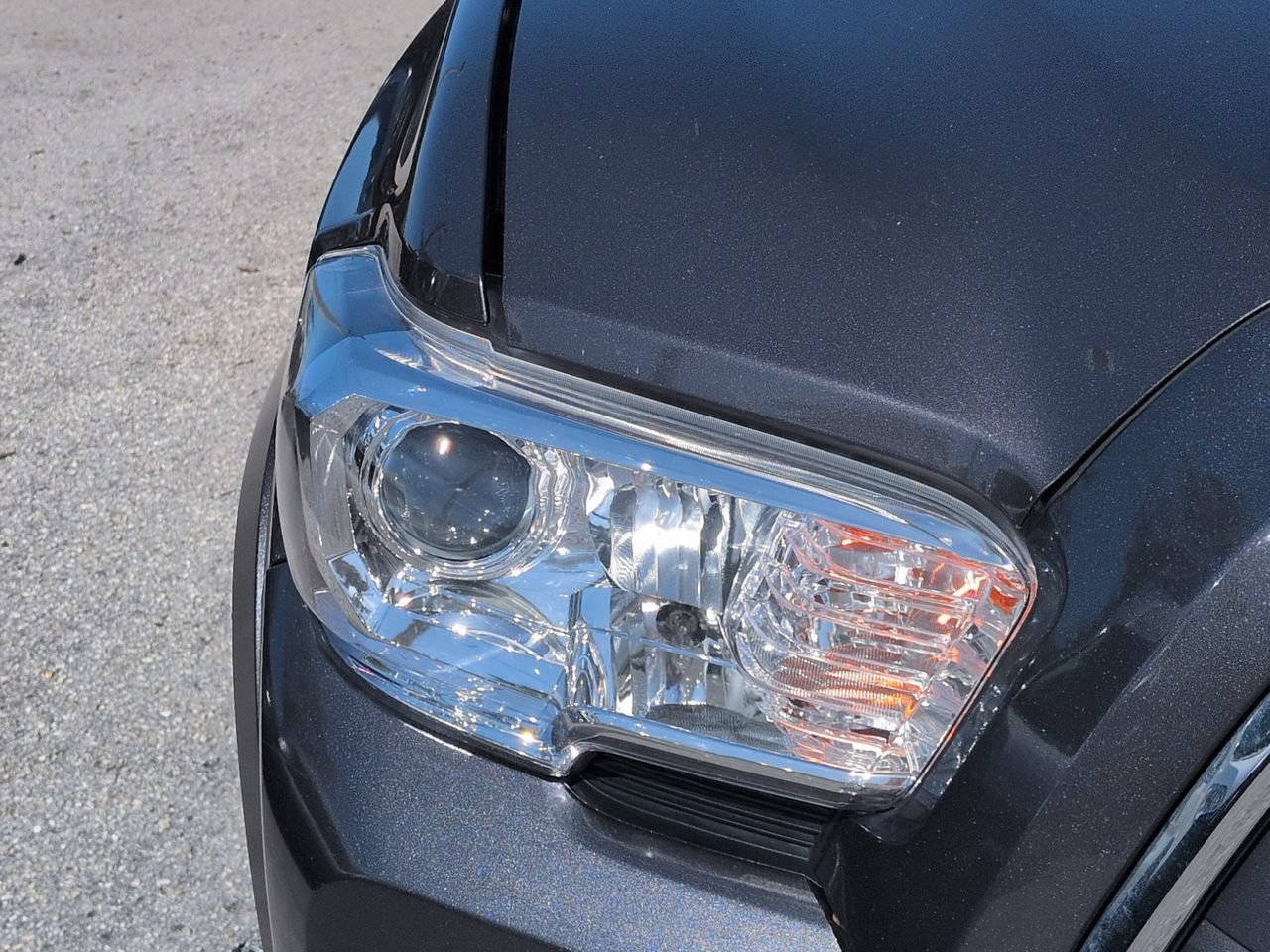 Used 2023 Toyota Tacoma SR5 AWD/4WD image 10