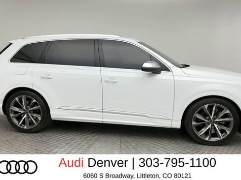 Used 2023 Audi SQ7 Premium Plus AWD/4WD image 9