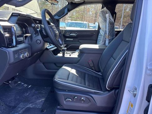 New 2026 GMC Sierra 1500 AT4X AWD/4WD image 4