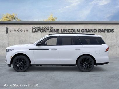 New 2026 Lincoln Navigator Reserve w/ Jet Appearance Package