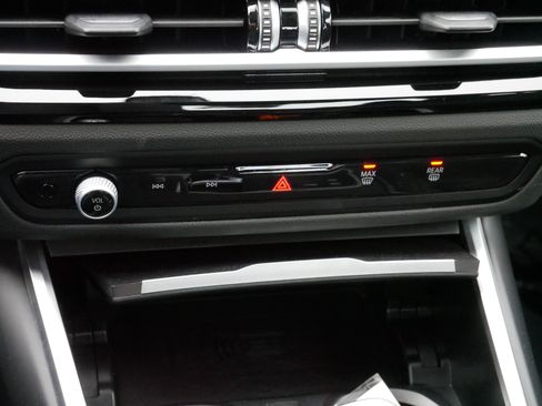 Used 2024 BMW 330i xDrive Sedan image 23