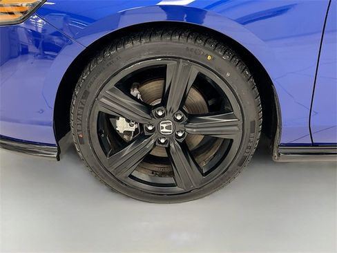 Used 2024 Honda Accord Sport image 34