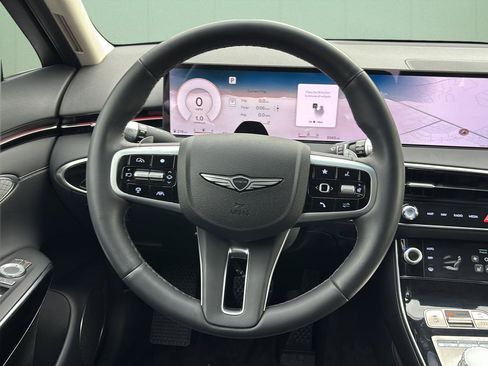 Certified 2026 Genesis GV70 2.5T AWD/4WD image 21