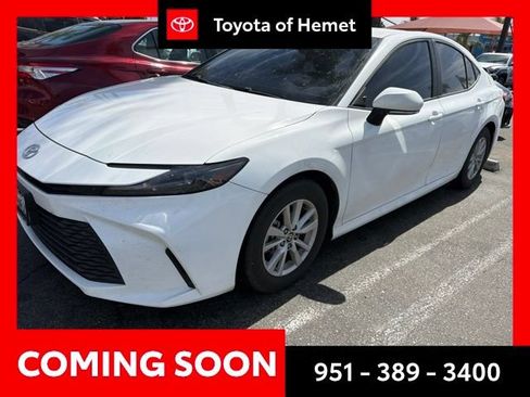 Used 2025 Toyota Camry LE FWD image 1