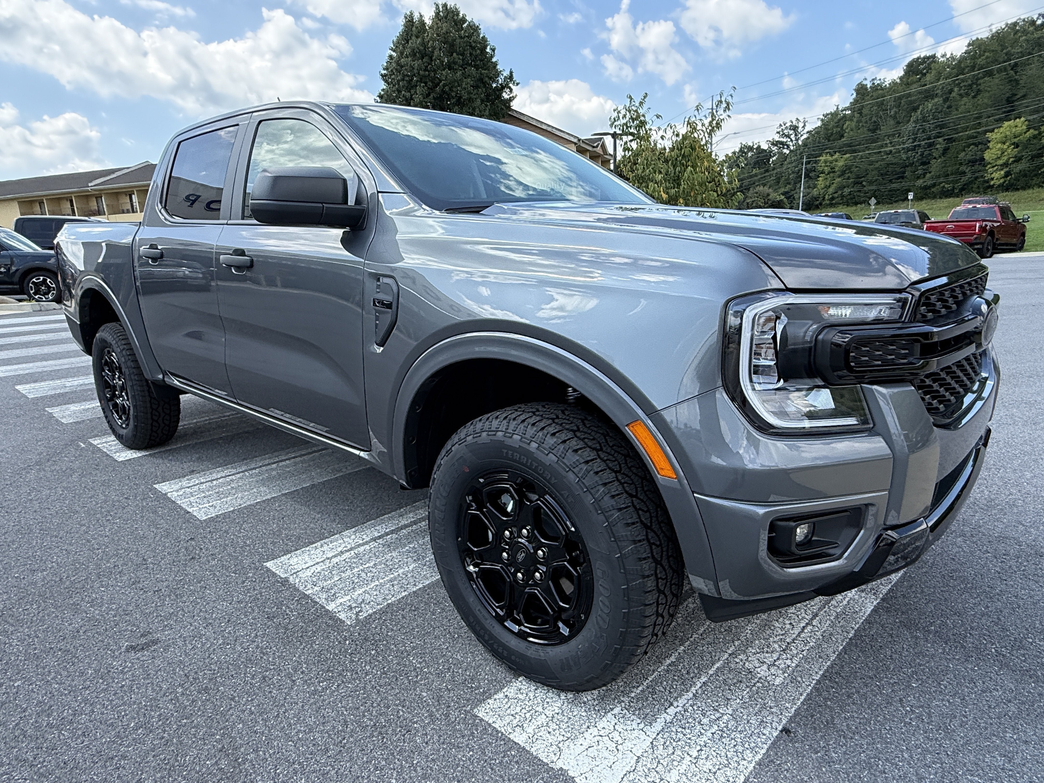New 2026 Ford Ranger XLT w/ Equipment Group 301A High AWD/4WD image 3