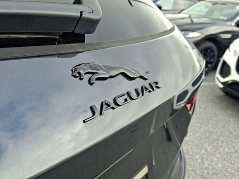 New 2026 Jaguar F-PACE R-Dynamic S image 24