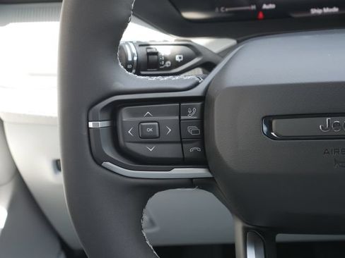 New 2026 Jeep Cherokee Laredo AWD/4WD image 17