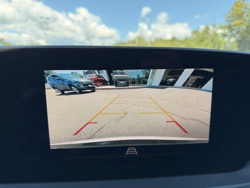 New 2025 Buick Envista Sport Touring w/ Convenience I Package image 16