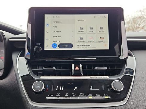 Used 2024 Toyota Corolla LE image 22