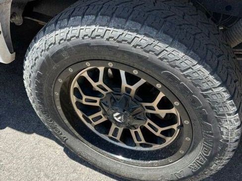 Used 2018 Ford F150 Lariat AWD/4WD image 7