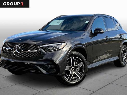 Certified 2026 Mercedes-Benz GLC 300 4MATIC image 1