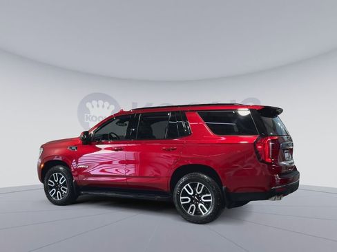 Used 2024 GMC Yukon AT4 w/ Technology Package AWD/4WD image 2