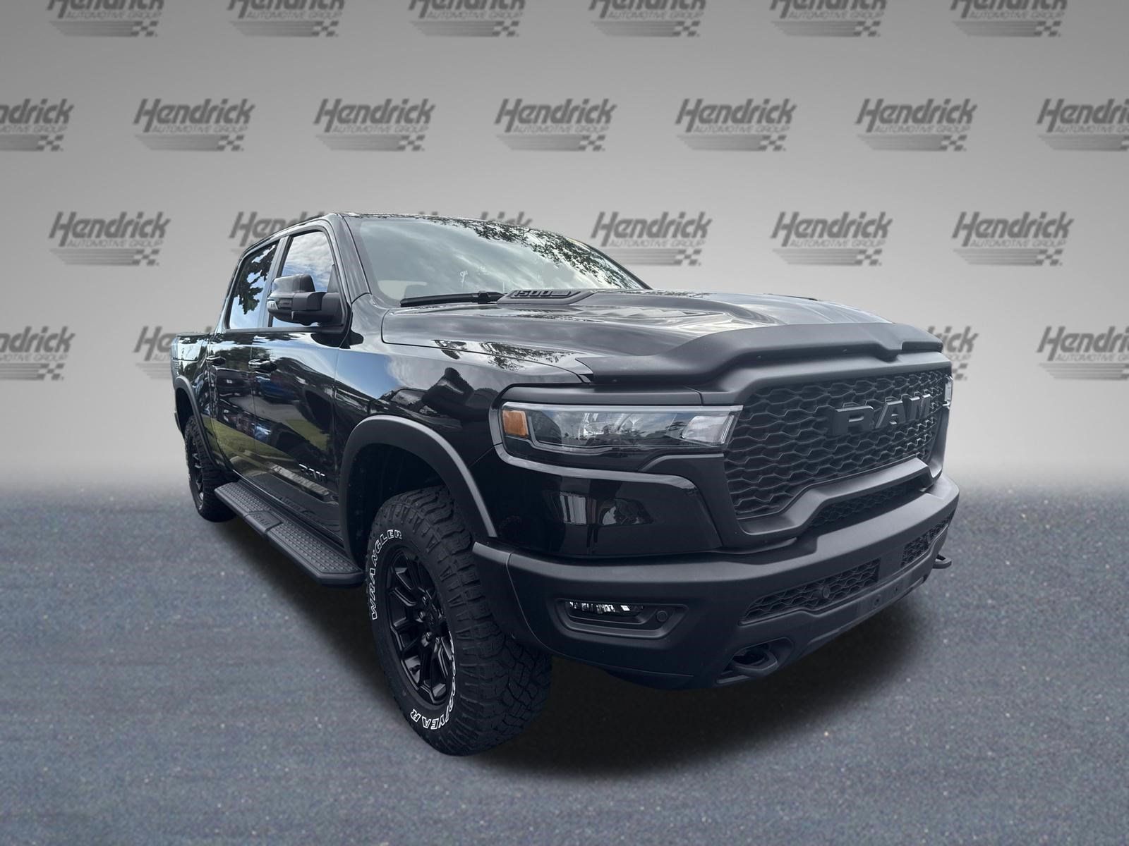 Used 2025 RAM 1500 Laramie w/ Sport Appearance Package AWD/4WD image 2