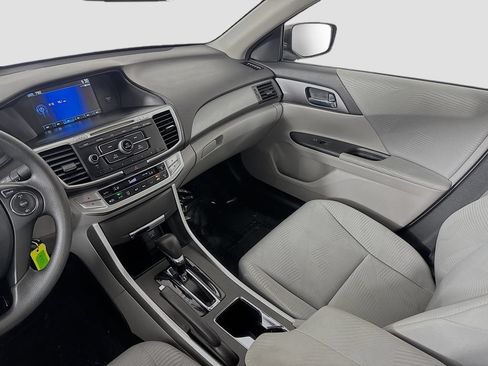 Used 2014 Honda Accord LX image 27