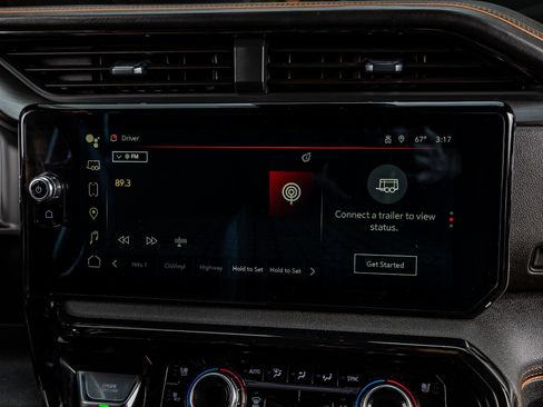 Used 2024 GMC Sierra 1500 AT4 w/ AT4 Preferred Package image 25