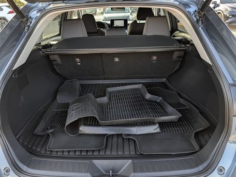 Certified 2023 Toyota Venza LE AWD/4WD image 28
