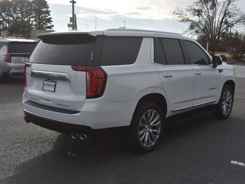 Used 2022 GMC Yukon Denali image 5