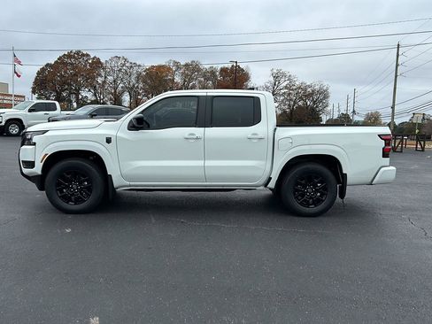 New 2026 Nissan Frontier SV w/ SV Convenience Package image 4