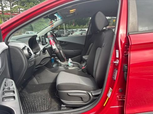 Used 2019 Hyundai Kona SE FWD image 8