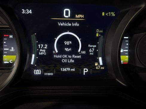 Used 2025 Jeep Wrangler Unlimited Sahara AWD/4WD image 16